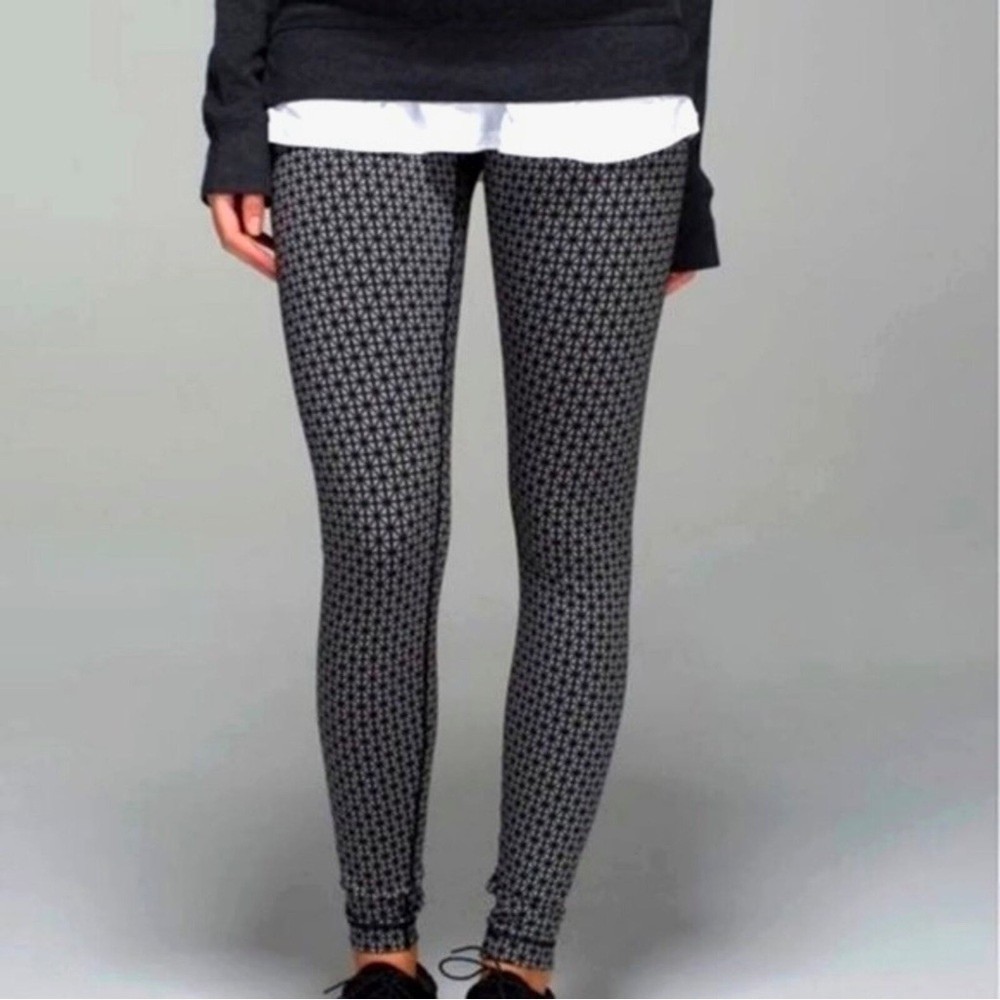 Geometric Print Lululemon Yoga Pants